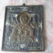 Старинная бронзовая икона николая чудотворца.19 ве