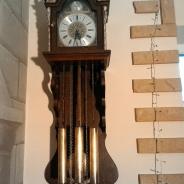 Настенные часы с четвертным боем 120 см